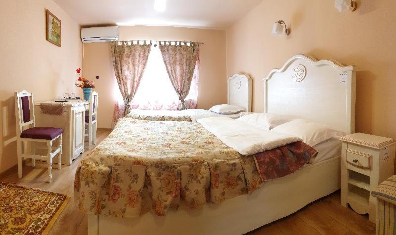 Leaganul Bucovinei Guest House Σουκεάβα Δωμάτιο φωτογραφία